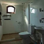 Demeter Hotel